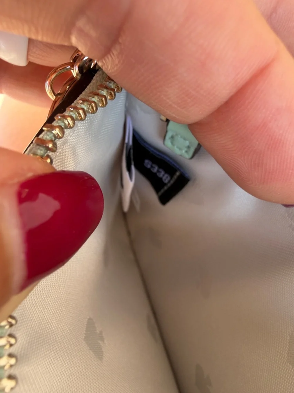 kate spade questions leave